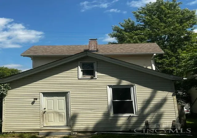 Photo 2 of Sale Pending at 417 Franklin St, Hamilton, OH 45013 | MLS# 1890779 | Listing updated on 2026-09-11