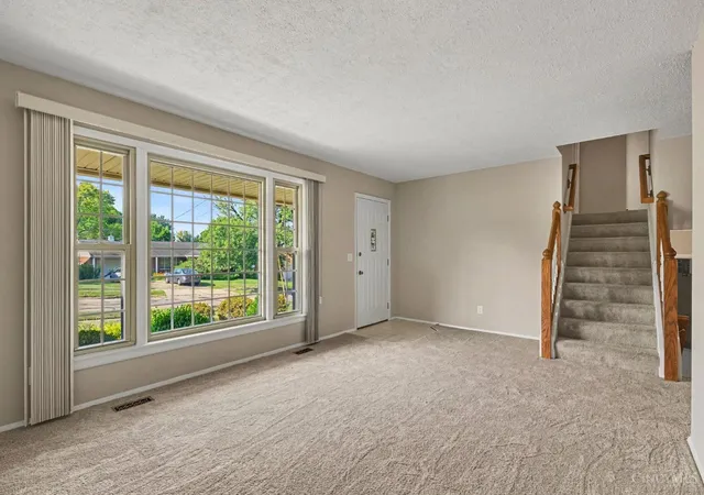 Photo 2 of Single family home for sale at 5494 Cleander Dr, Delhi Twp, OH 45238 | MLS# 1892945 | Listing updated on 2026-09-09