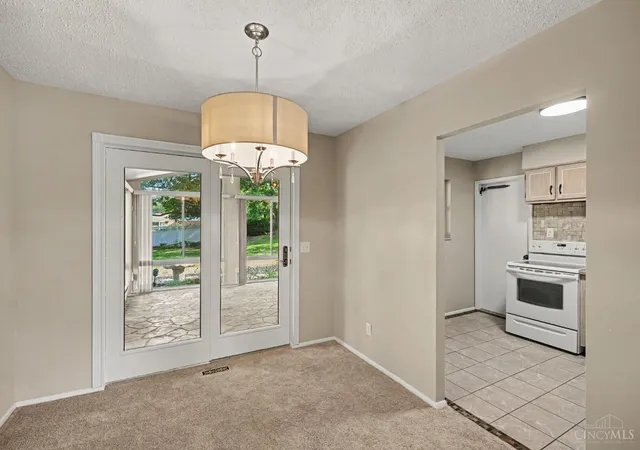 Photo 4 of Single family home for sale at 5494 Cleander Dr, Delhi Twp, OH 45238 | MLS# 1892945 | Listing updated on 2026-09-09