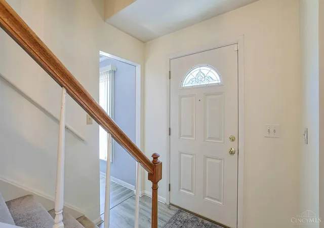 Photo 3 of Sale Pending at 5653 Christine Dr, Fairfield, OH 45014 | MLS# 1892883 | Listing updated on 2026-10-07