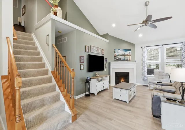 Photo 4 of Sale Pending at 6036 Havenwood Ct, Fairfield Twp, OH 45011 | MLS# 1892607 | Listing updated on 2026-10-27