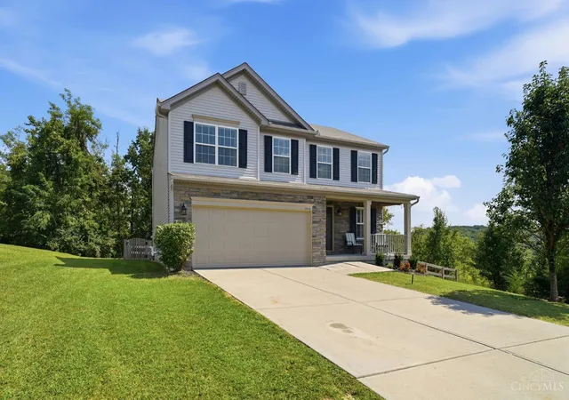 Photo 3 of Single family home for sale at 7412 Hunters Crk Ln, Colerain Twp, OH 45247 | MLS# 1892410 | Listing updated on 2026-09-04