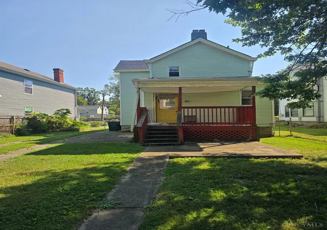 Photo 3 of Single family home for sale at 4719 Ward St, Cincinnati, OH 45227 | MLS# 1892955 | Listing updated on 2026-09-04