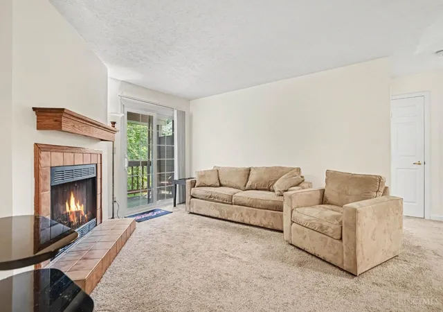 Photo 2 of Sale Pending at 10555 Montgomery Rd #4, Montgomery, OH 45242 | MLS# 1892944 | Listing updated on 2026-09-15