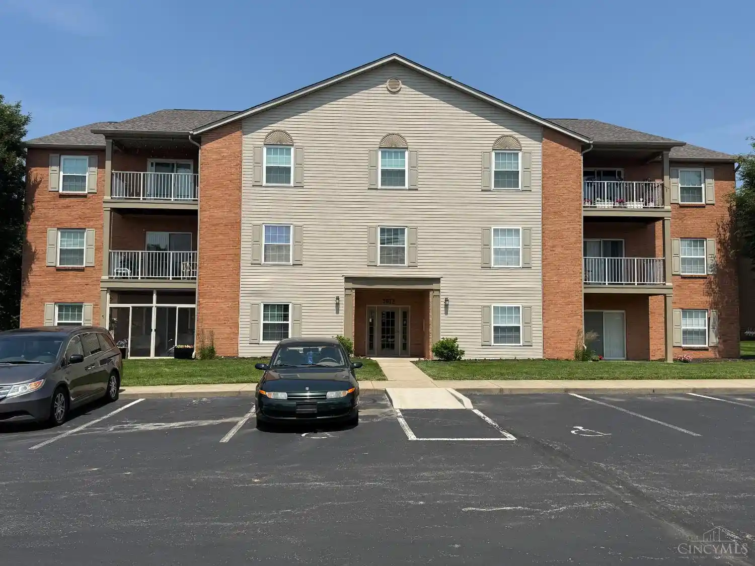 Listing Photo 1 - Condo for sale in 7912 Jessies located at 7912 Jessies, Hamilton, OH 45011 - Unit #304