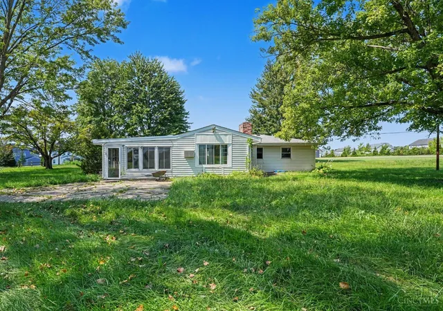 Photo 2 of Single family home for sale at 4938 Mauds Hughes Rd, Liberty Twp, OH 45044 | MLS# 1892800 | Listing updated on 2026-09-04