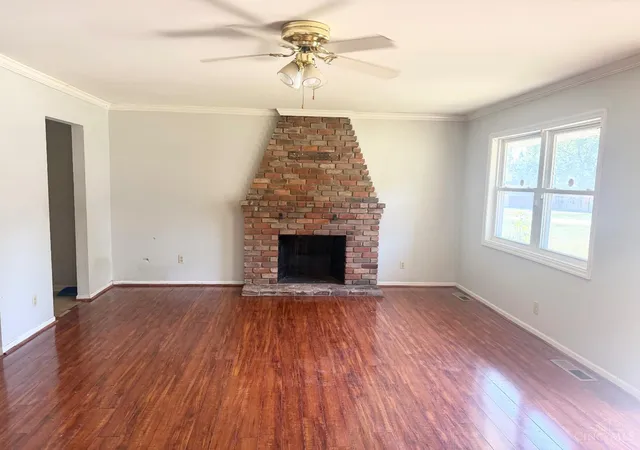 Photo 4 of Sale Pending at 864 N Hill Ln, Springfield Twp., OH 45224 | MLS# 1892984 | Listing updated on 2026-09-13