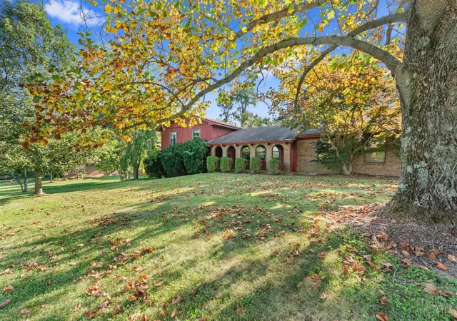 Photo 3 of Sale Pending at 2524 Poplar Ridge Dr, Tate Twp, OH 45106 | MLS# 1892963 | Listing updated on 2026-10-13