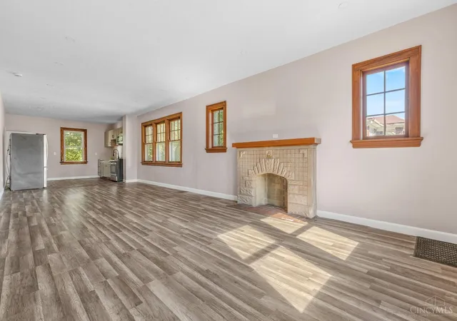 Photo 3 of Single family home for sale at 7227 Plainfield Rd, Deer Park, OH 45236 | MLS# 1892827 | Listing updated on 2026-09-09