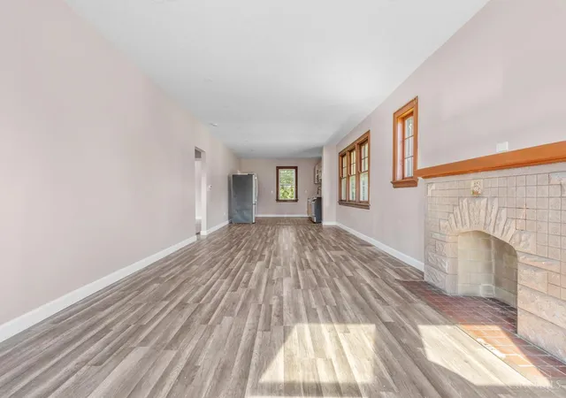 Photo 4 of Single family home for sale at 7227 Plainfield Rd, Deer Park, OH 45236 | MLS# 1892827 | Listing updated on 2026-09-09
