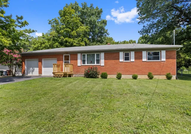 Photo 2 of Sale Pending at 1056 Terrydel Ln, Pierce Twp, OH 45245 | MLS# 1892989 | Listing updated on 2026-09-08