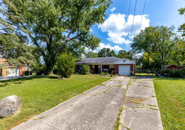 Photo 2 of Sale Pending at 119 Furbee Dr, Mason, OH 45040 | MLS# 1892939 | Listing updated on 2026-09-08