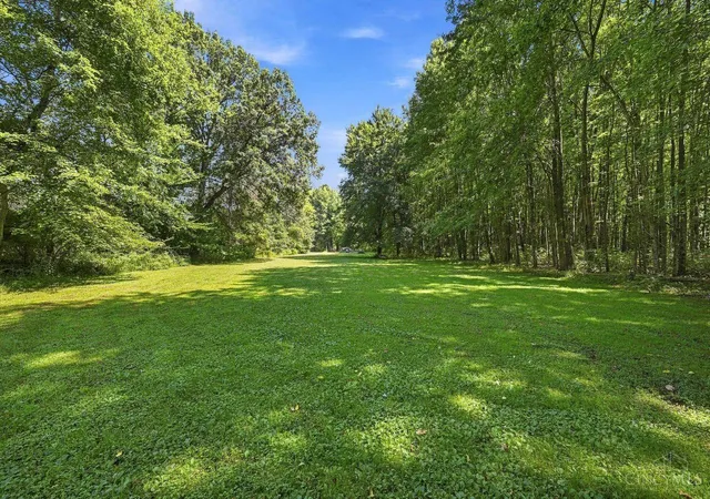 Photo 3 of Sale Pending at 8757 Swigert Rd, Hamilton Twp, OH 45140 | MLS# 1892848 | Listing updated on 2026-09-09