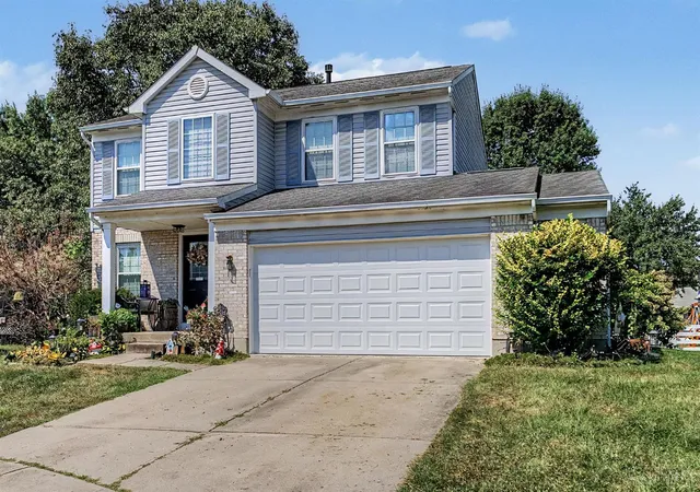 Single family home for sale at 5829 Cedarwood Ct, Hamilton Twp, OH 45039 | MLS# 1892990