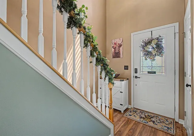 Photo 3 of Single family home for sale at 5829 Cedarwood Ct, Hamilton Twp, OH 45039 | MLS# 1892990 | Listing updated on 2026-09-14