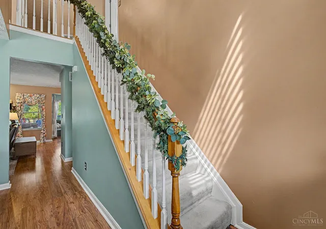Photo 4 of Single family home for sale at 5829 Cedarwood Ct, Hamilton Twp, OH 45039 | MLS# 1892990 | Listing updated on 2026-09-14