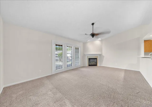Listing Photo 5 - Condo for sale in building located at 7903 Jessies Wy, Hamilton, OH 45011 - Unit #303
