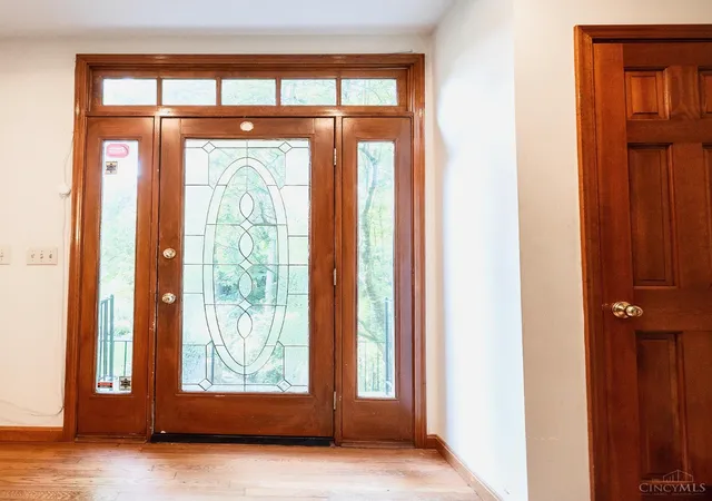 Photo 3 of Single family home for sale at 3920 Nicklaus Ct, Pierce Twp, OH 45245 | MLS# 1893009 | Listing updated on 2026-09-10