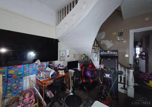 Photo 3 of Single family home for sale at 412 Dayton St, Cincinnati, OH 45214 | MLS# 1892809 | Listing updated on 2026-09-11