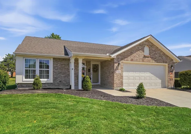 Photo 2 of Single family home for sale at 1865 Rosina Dr, Miamisburg, OH 45342 | MLS# 1892411 | Listing updated on 2026-09-12