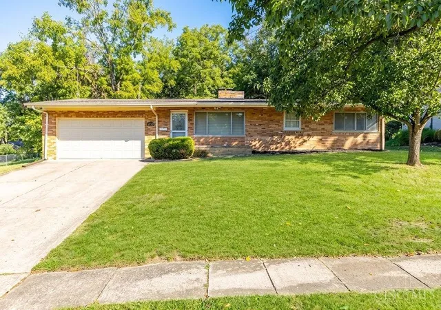 Photo 1 of Sale Pending at 3814 Sharonview Dr, Sharonville, OH 45241 | MLS# 1893006 | Listing updated on 2026-09-08