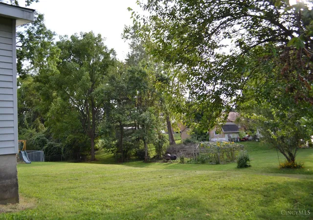 Photo 3 of Single family home for sale at 3935 Carrie, Cheviot, OH 45211 | MLS# 1893079 | Listing updated on 2026-09-08