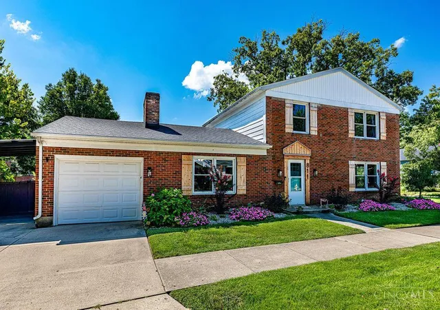 Photo 1 of Sale Pending at 811 Haldimand Ave, Hamilton, OH 45013 | MLS# 1893066 | Listing updated on 2026-10-11