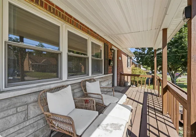 Photo 3 of Single family home for sale at 1231 Thurnridge Dr, Reading, OH 45215 | MLS# 1893087 | Listing updated on 2026-09-16