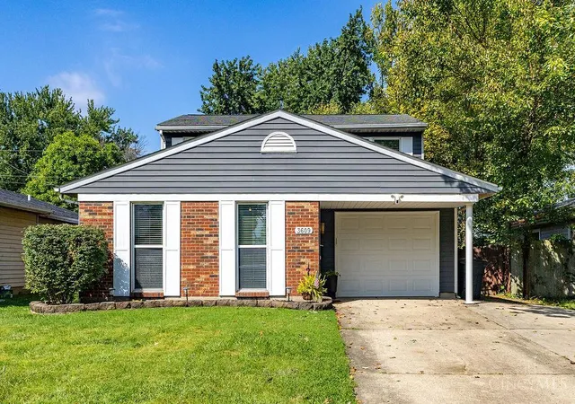Photo 1 of Sale Pending at 3609 Ellis Way, Middletown, OH 45044 | MLS# 1893044 | Listing updated on 2026-09-12