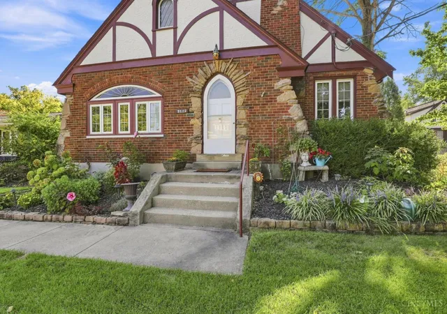 Photo 1 of Sale Pending at 3112 Epworth Ave, Cincinnati, OH 45211 | MLS# 1892501 | Listing updated on 2026-09-10