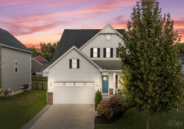 Photo 2 of Single family home for sale at 3876 Rosewood Dr, Batavia Twp, OH 45102 | MLS# 1892931 | Listing updated on 2026-09-09