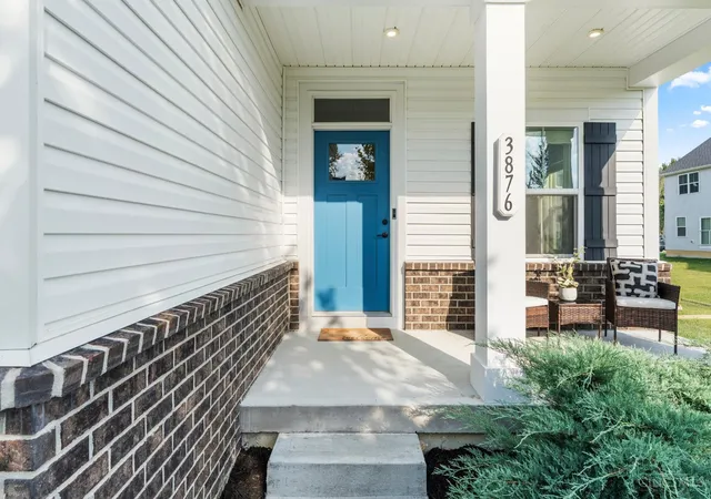 Photo 3 of Single family home for sale at 3876 Rosewood Dr, Batavia Twp, OH 45102 | MLS# 1892931 | Listing updated on 2026-10-26