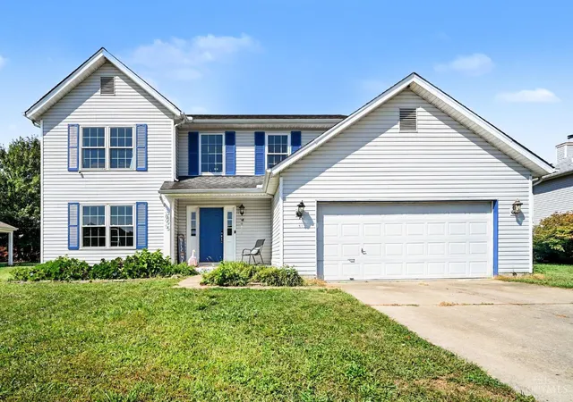 Photo 2 of Single family home for sale at 3895 Little Crk Dr, Batavia Twp, OH 45102 | MLS# 1893093 | Listing updated on 2026-09-15