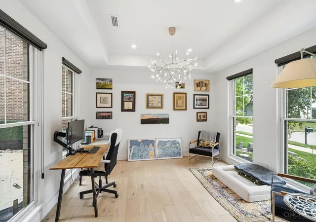Photo 4 of Sale Pending at 2124 Gold St, Cincinnati, OH 45208 | MLS# 1893064 | Listing updated on 2026-09-23