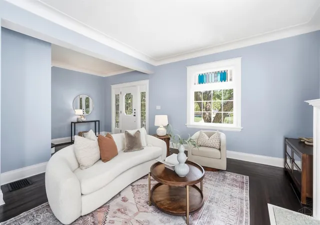 Photo 4 of Single family home for sale at 3767 Hyde Park Ave, Cincinnati, OH 45209 | MLS# 1893103 | Listing updated on 2026-10-06