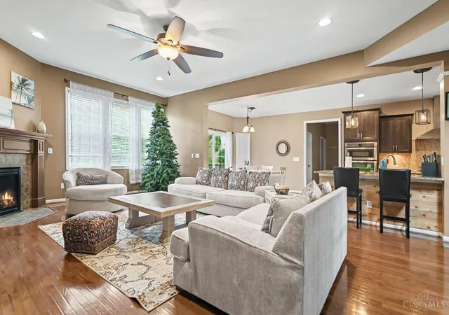 Photo 3 of Single family home for sale at 5118 Oak Brk Dr, Union Twp, OH 45244 | MLS# 1892552 | Listing updated on 2026-09-22