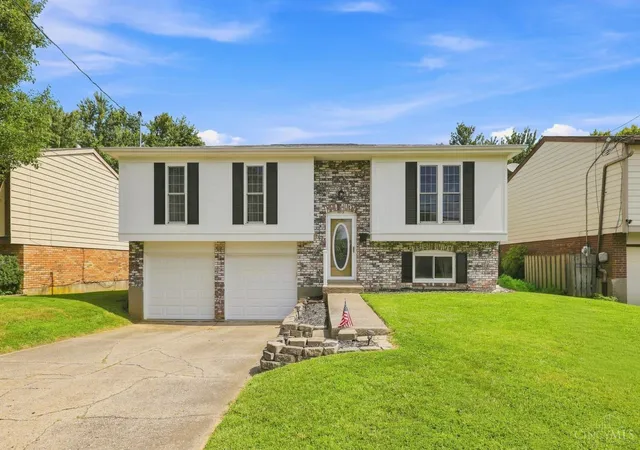 Single family home for sale at 5012 Mount Alverno Rd, Delhi Twp, OH 45238 | MLS# 1893125