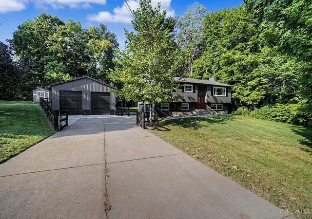 Photo 2 of Single family home for sale at 9169 Wintergreen Dr, West Chester, OH 45069 | MLS# 1893146 | Listing updated on 2026-09-10