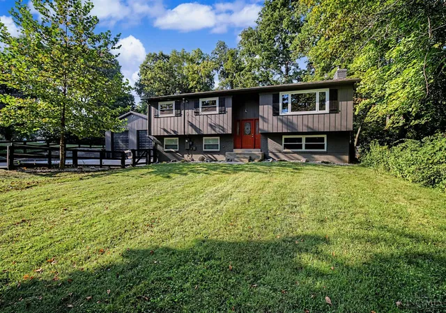 Photo 3 of Single family home for sale at 9169 Wintergreen Dr, West Chester, OH 45069 | MLS# 1893146 | Listing updated on 2026-09-10