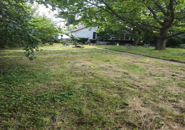 Photo 3 of Single family home for sale at 1325 Campbell Ave, Hamilton, OH 45011 | MLS# 1893113 | Listing updated on 2026-09-08