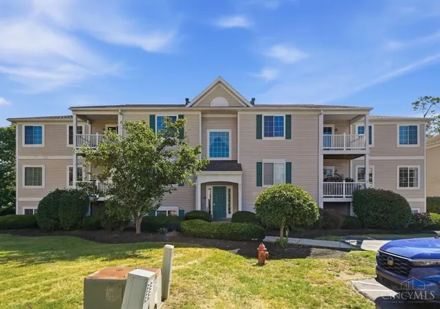 Photo 2 of Condo for sale at 556 Aspen Glen Dr #810, Union Twp, OH 45244 | MLS# 1893183 | Listing updated on 2026-09-10