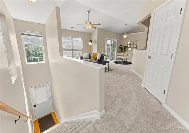 Listing Photo 4 - Condo for sale in building located at 2124 Commons Cir, Batavia, OH 45103
