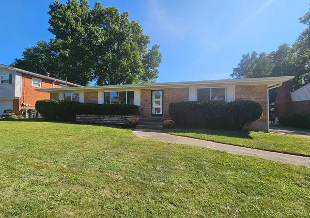 Photo 1 of Sale Pending at 1087 Hearthstone Dr, Springfield Twp., OH 45231 | MLS# 1892938 | Listing updated on 2026-09-11