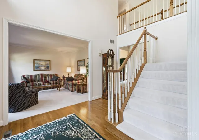Photo 4 of Single family home for sale at 1627 Fairway Crst, Miami Twp, OH 45140 | MLS# 1893205 | Listing updated on 2026-09-10