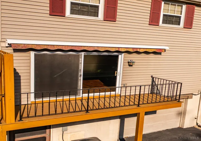 Listing Photo 2 - Condo for sale in building located at 5845 Overbrooke Rd, Dayton, OH 45440 - Unit #