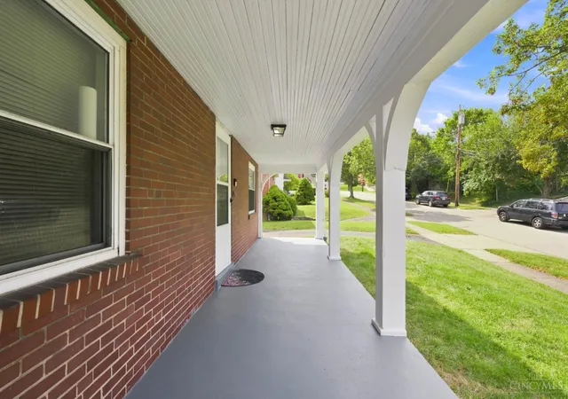 Photo 3 of Single family home for sale at 3712 Bonfield Dr, Cincinnati, OH 45220 | MLS# 1891828 | Listing updated on 2026-09-09