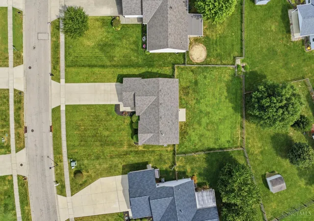 Photo 28 of Sale Pending at 1323 Cross Crk Dr, Goshen Twp, OH 45140 | MLS# 1892908 | Listing updated on 2026-09-14