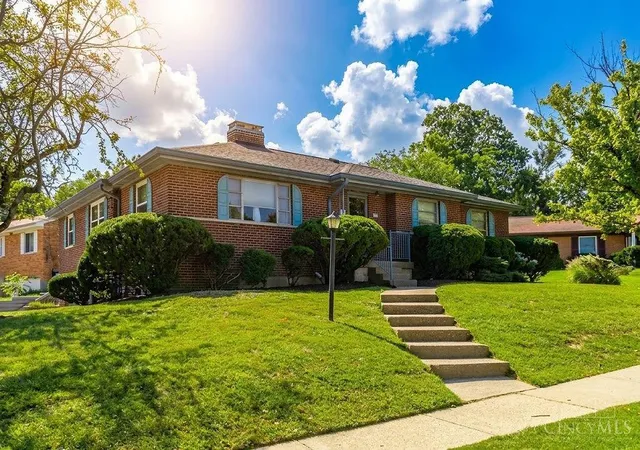 Photo 1 of Sale Pending at 2661 Hummingbird Ct, Cincinnati, OH 45239 | MLS# 1893172 | Listing updated on 2026-09-10