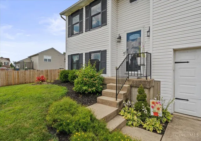 Photo 2 of Single family home for sale at 4261 Tranquility Ct, Batavia Twp, OH 45103 | MLS# 1893233 | Listing updated on 2026-09-14