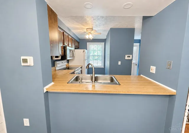 Photo 4 of Townhouse for sale at 3360 Huntsman, Pierce Twp, OH 45102 | MLS# 1893312 | Listing updated on 2026-09-10